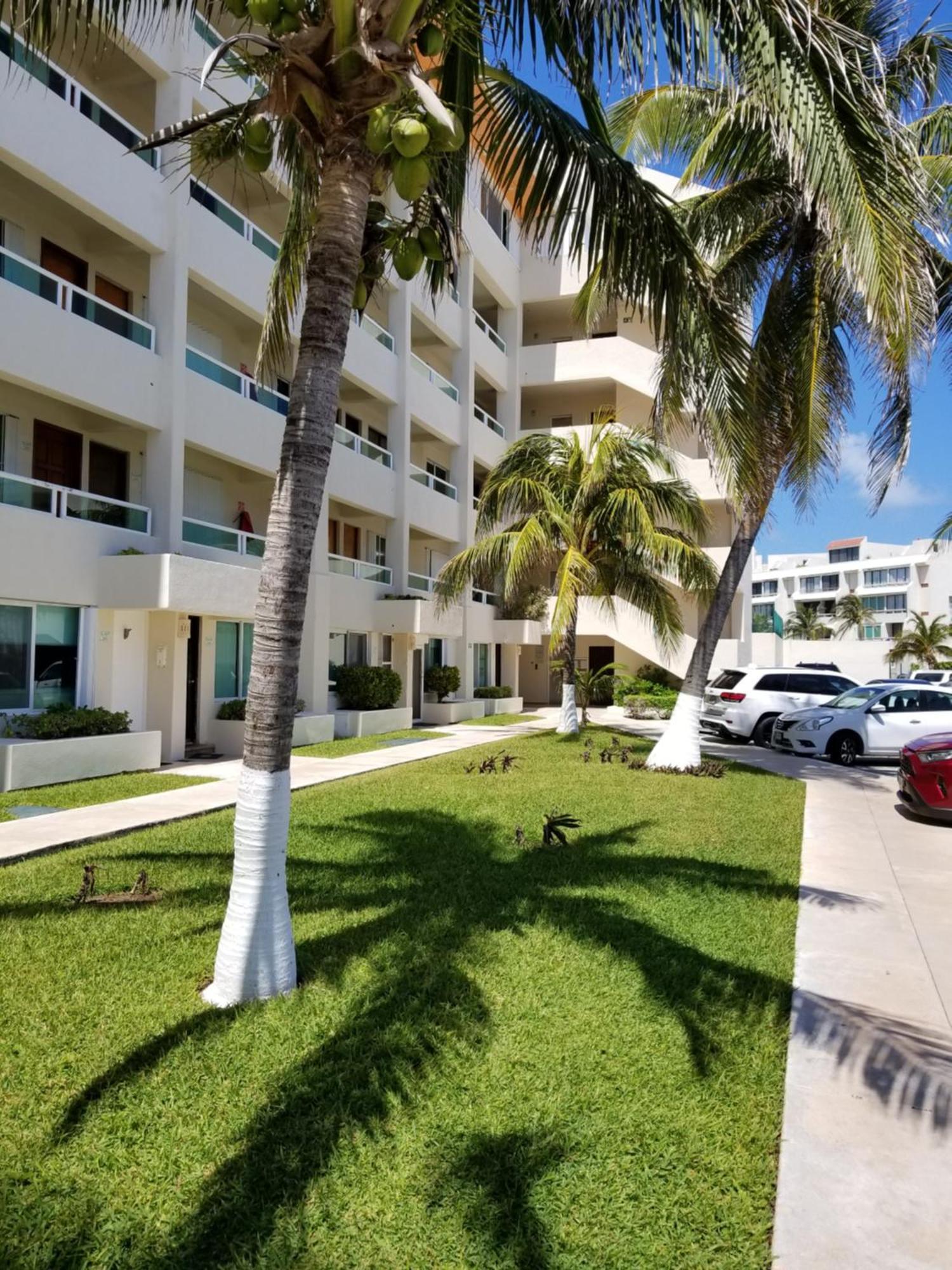 Ocean View Three Bedroom, Three Story Penthouse By The Beach Cancún Zewnętrze zdjęcie